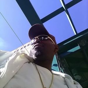 Meet your Posher, Howard